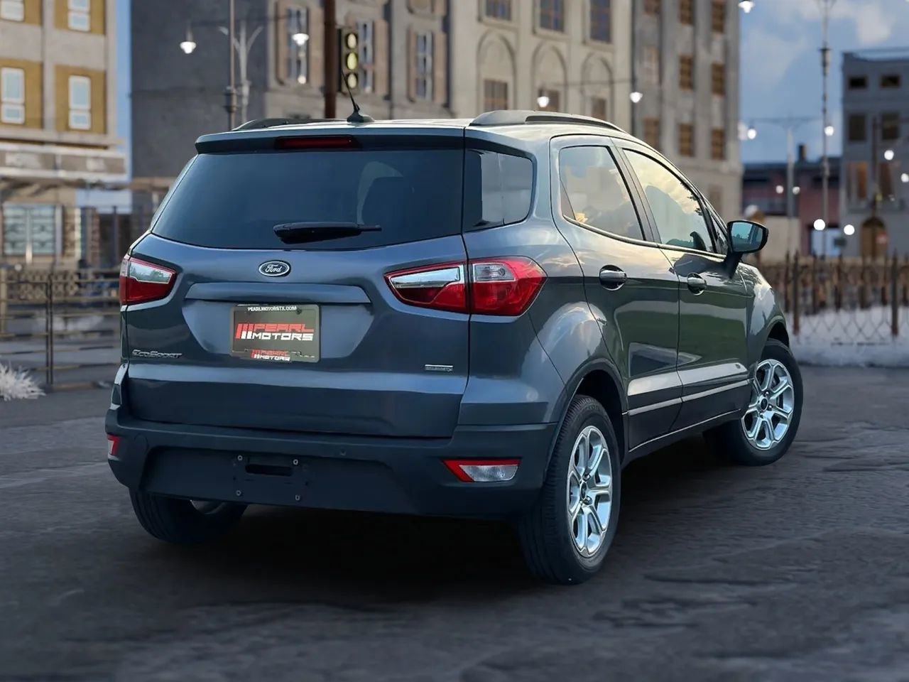 Used 2019 Ford EcoSport SE w/ SE Convenience Package FWD image 4