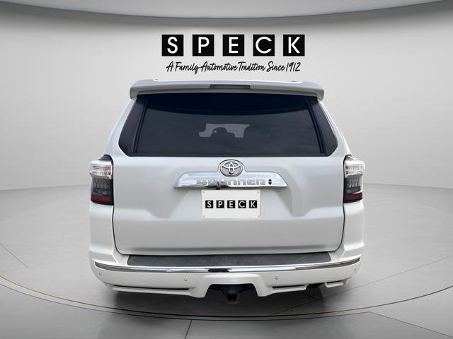 Used 2018 Toyota 4Runner Limited AWD/4WD image 6