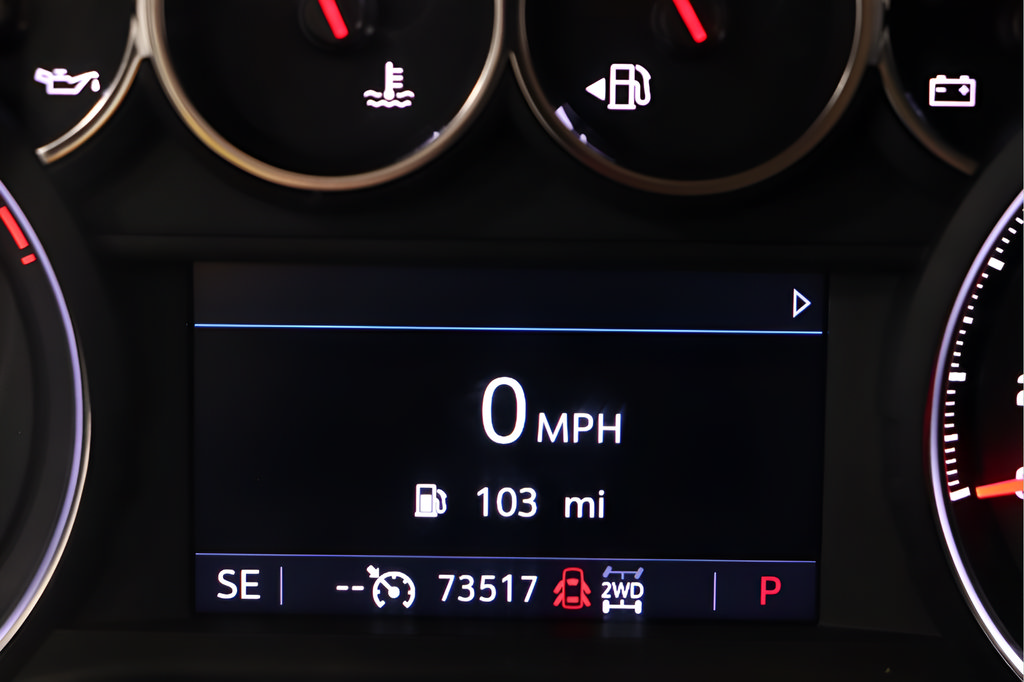Used 2019 Chevrolet Silverado 1500 LT Trail Boss AWD/4WD image 15