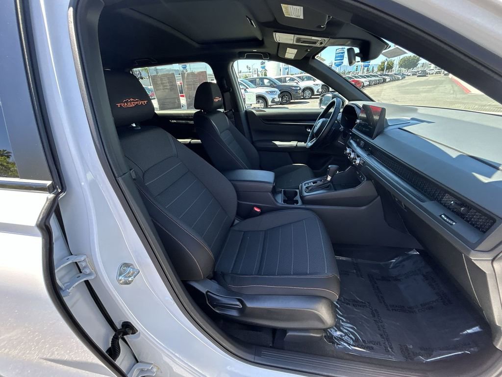 Used 2026 Honda CR-V TrailSport image 25