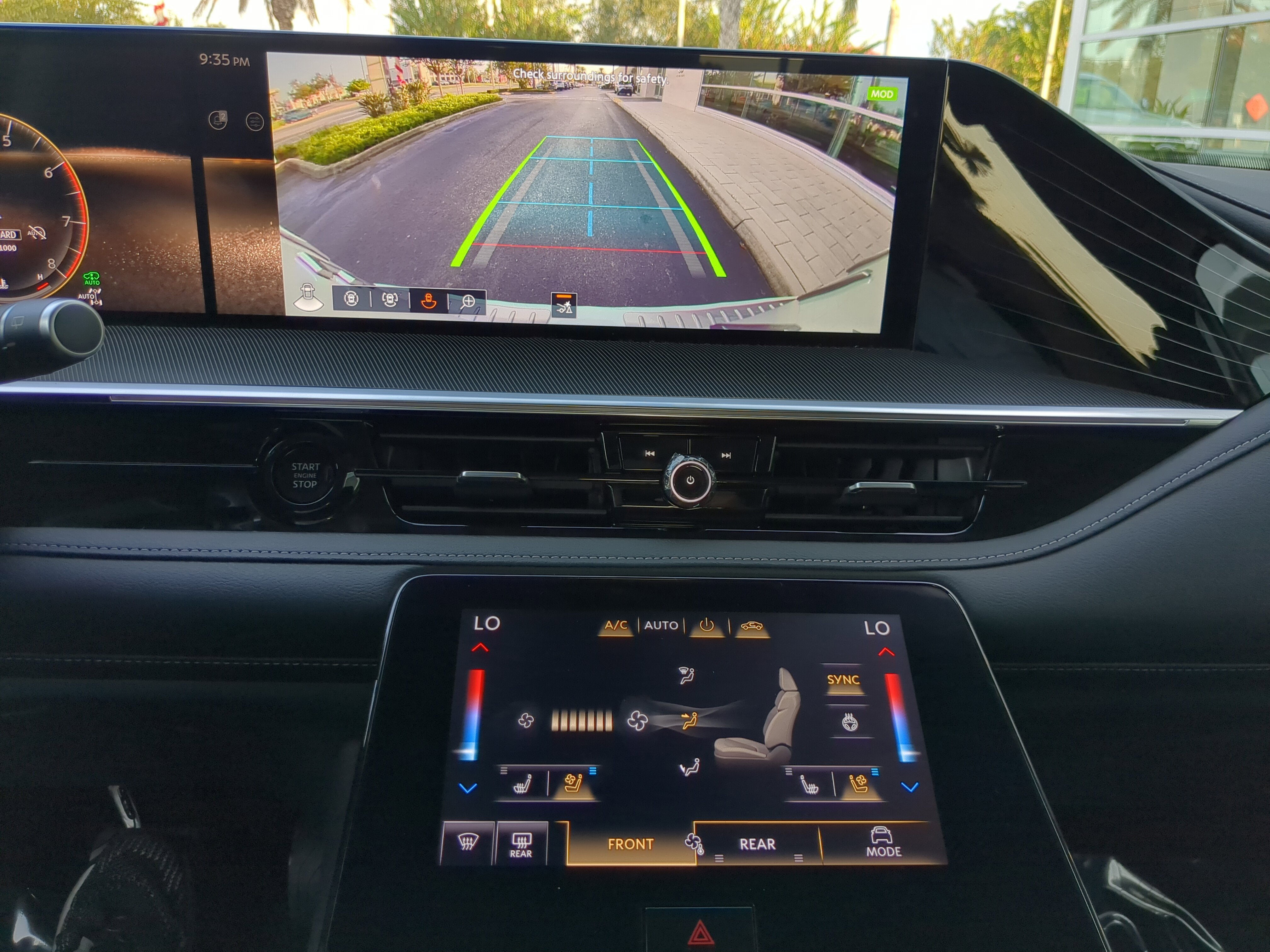 New 2026 INFINITI QX80 Luxe w/ Exterior Package image 23