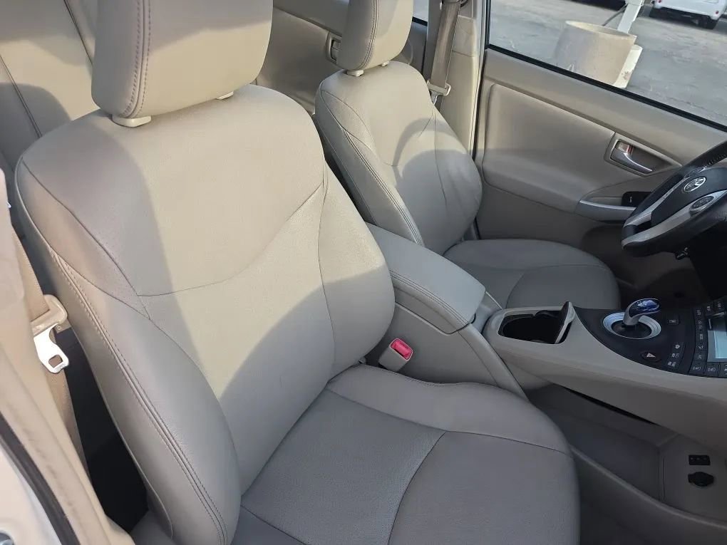 Used 2010 Toyota Prius One FWD image 12