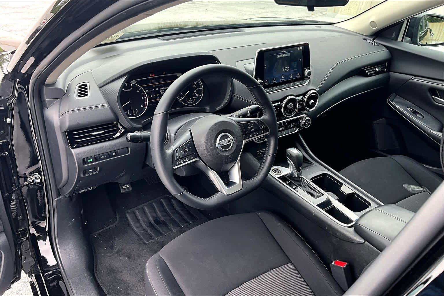 Used 2023 Nissan Sentra SV w/ All-Weather Package FWD image 18