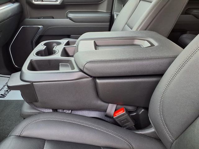 Used 2025 GMC Sierra 1500 SLT image 60