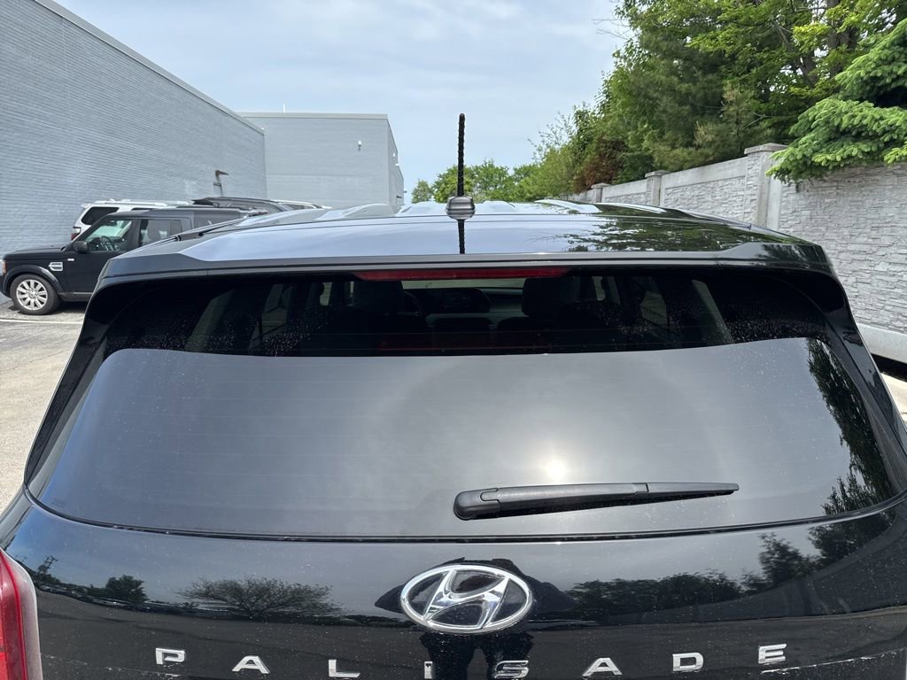 Used 2022 Hyundai Palisade SE w/ Cargo Package FWD image 4