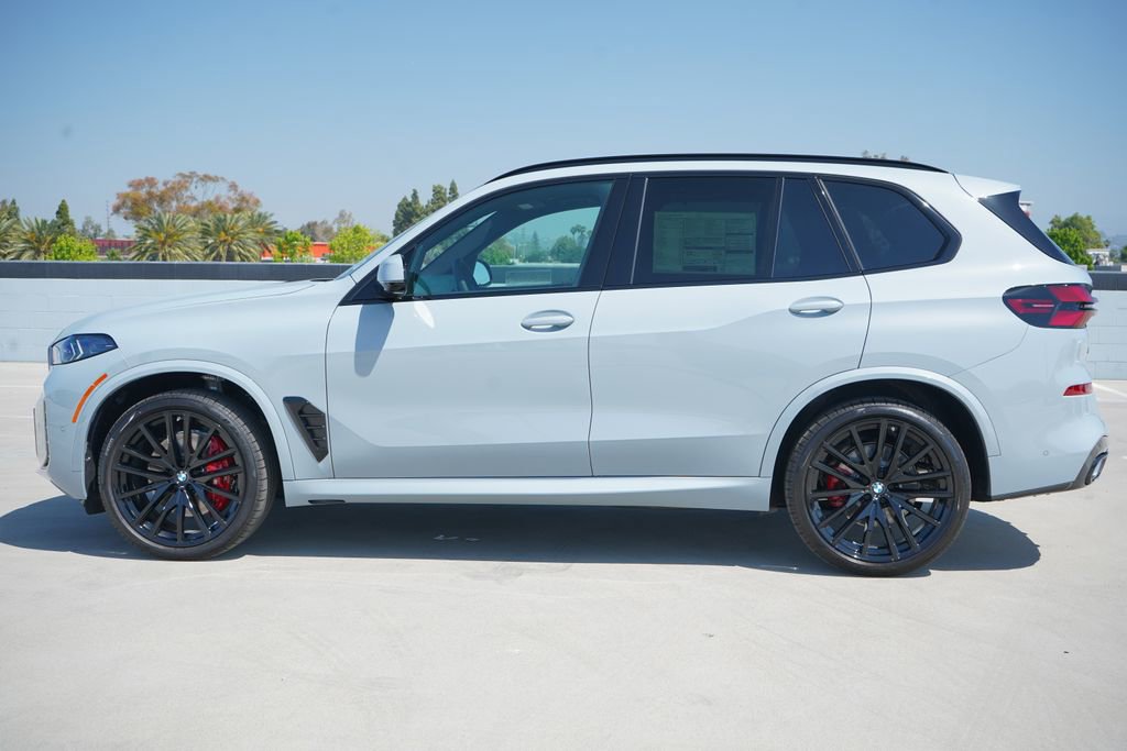 New 2026 BMW X5 sDrive40i w/ M Sport Package image 4