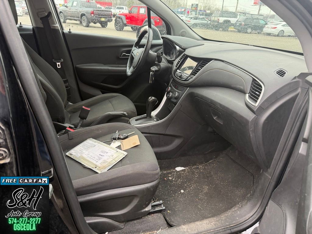 Used 2019 Chevrolet Trax LS image 10