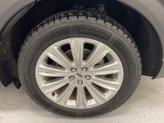 Used 2020 Ford Explorer Limited w/ Class III Trailer Tow Package image 10