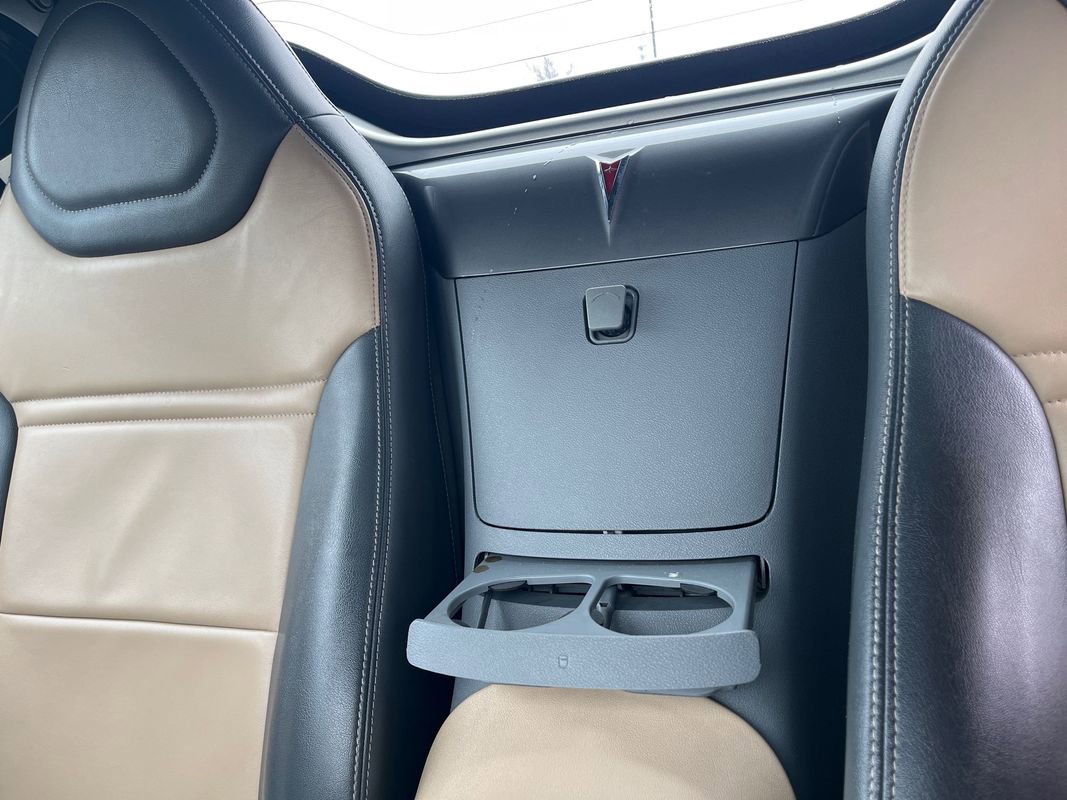 Used 2006 Pontiac Solstice w/ Premium Package image 21