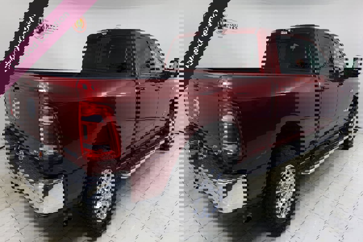 Used 2024 RAM 3500 Laramie image 3