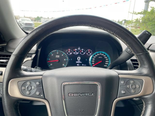 Used 2017 GMC Yukon XL Denali w/ Open Road Package AWD/4WD image 25