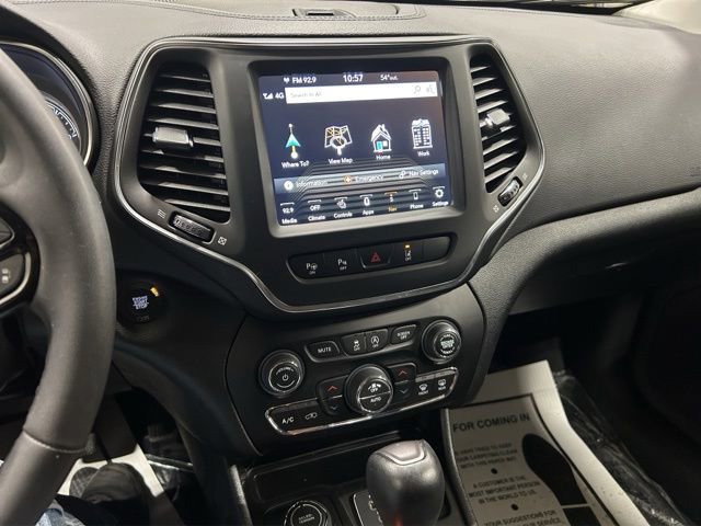 Used 2023 Jeep Cherokee Altitude Lux AWD/4WD image 17