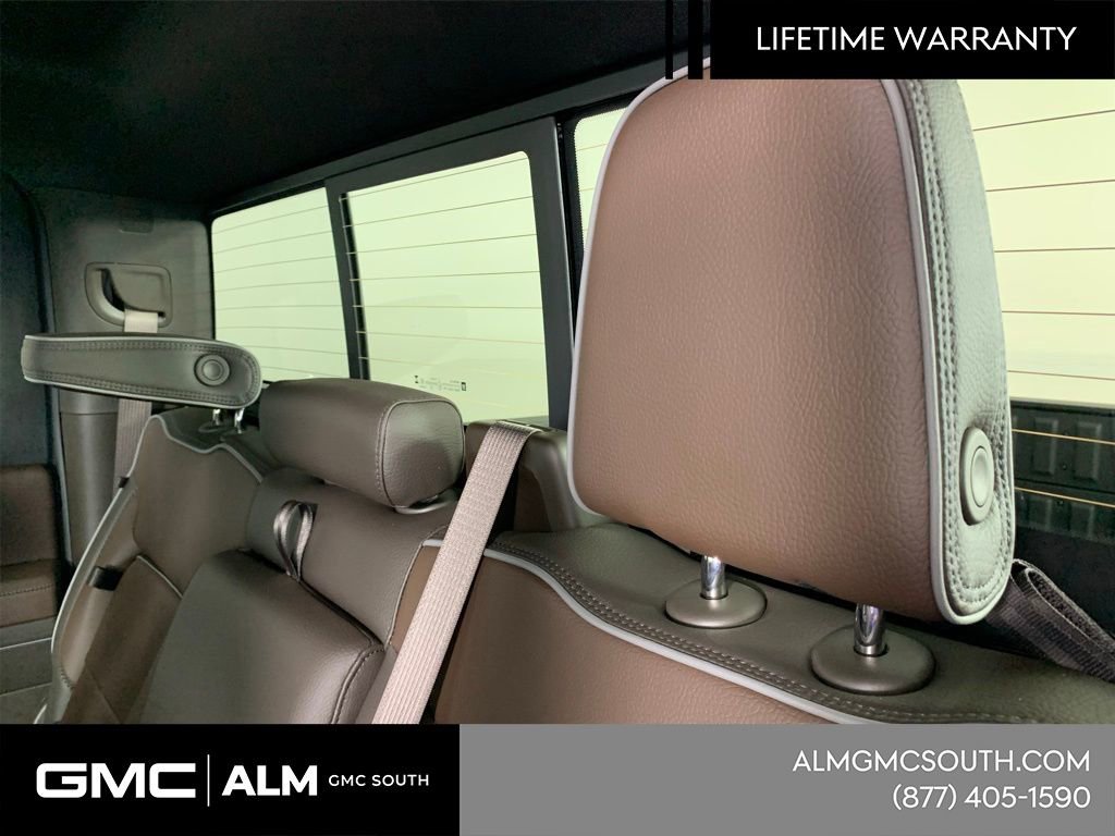 New 2026 GMC Sierra 2500 Denali w/ Denali Reserve Package image 25