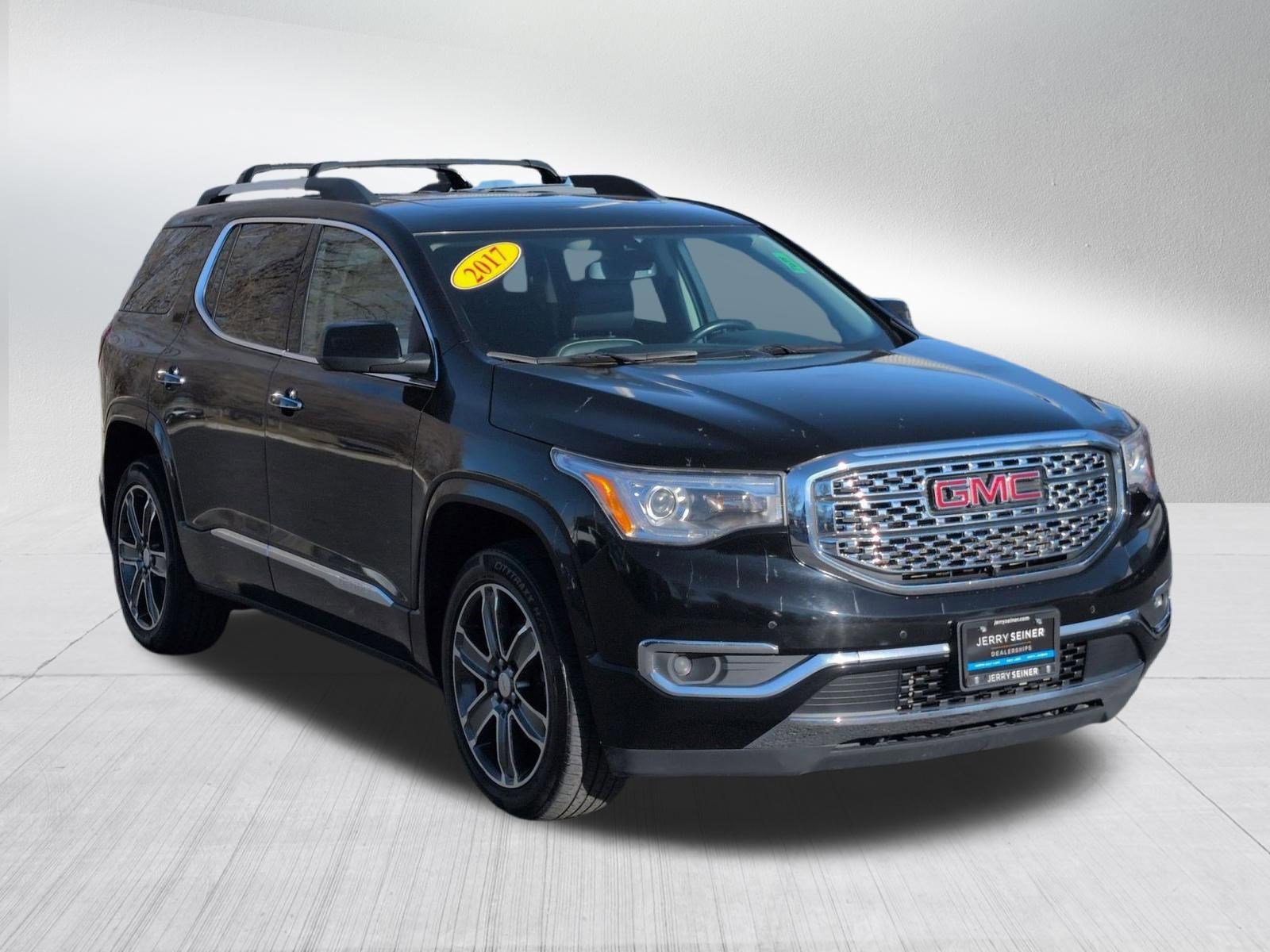 Used 2017 GMC Acadia Denali w/ Technology Package image 7