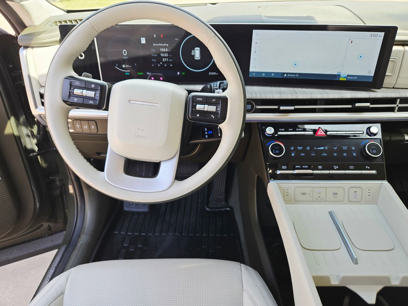 Used 2024 Hyundai Santa Fe Calligraphy image 10