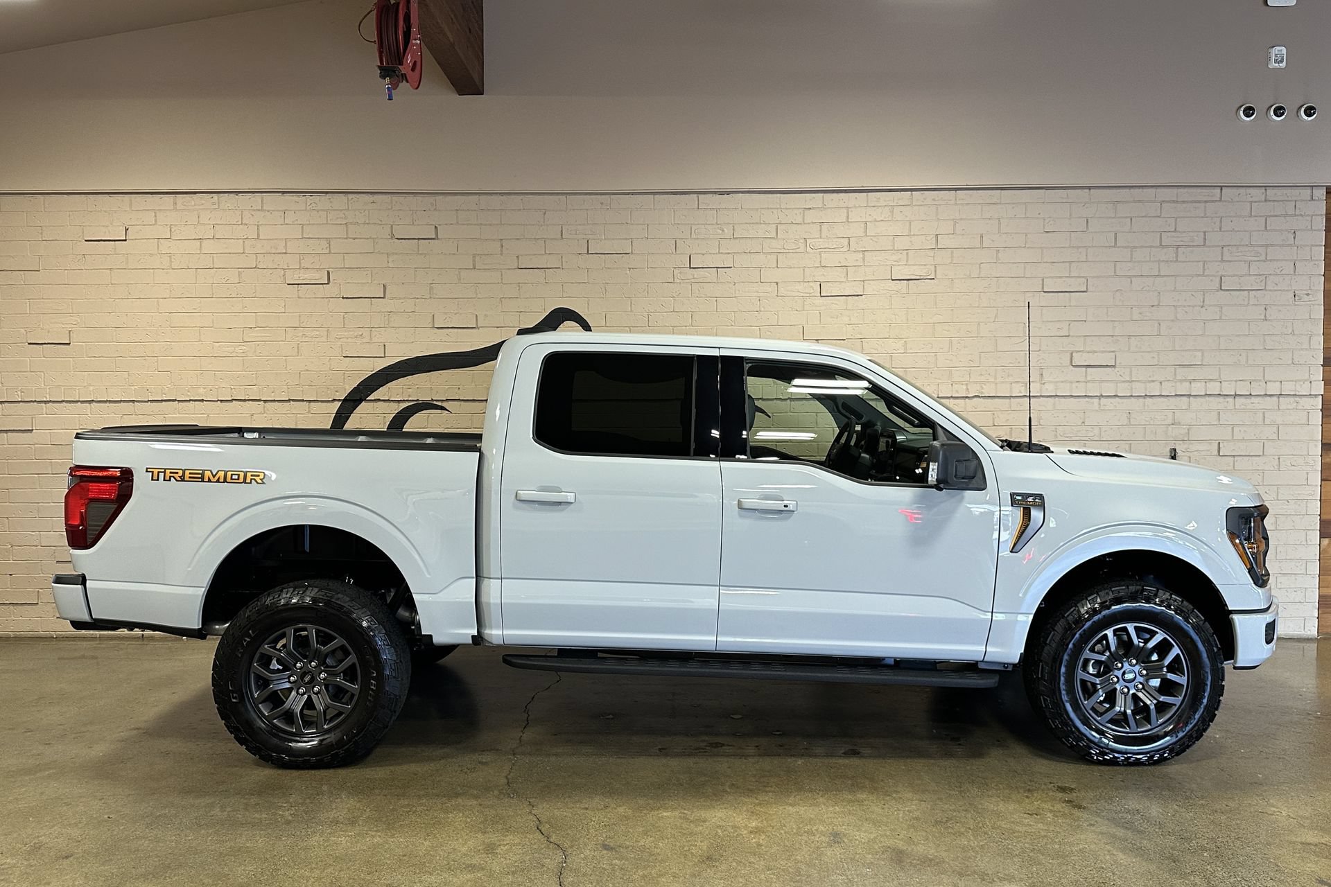 Used 2026 Ford F150 Tremor w/ Tow/Haul Package AWD/4WD image 3