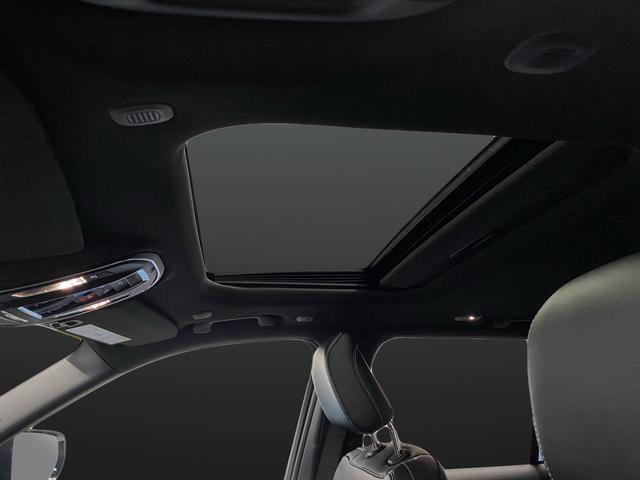 New 2026 Jeep Grand Cherokee Altitude image 7