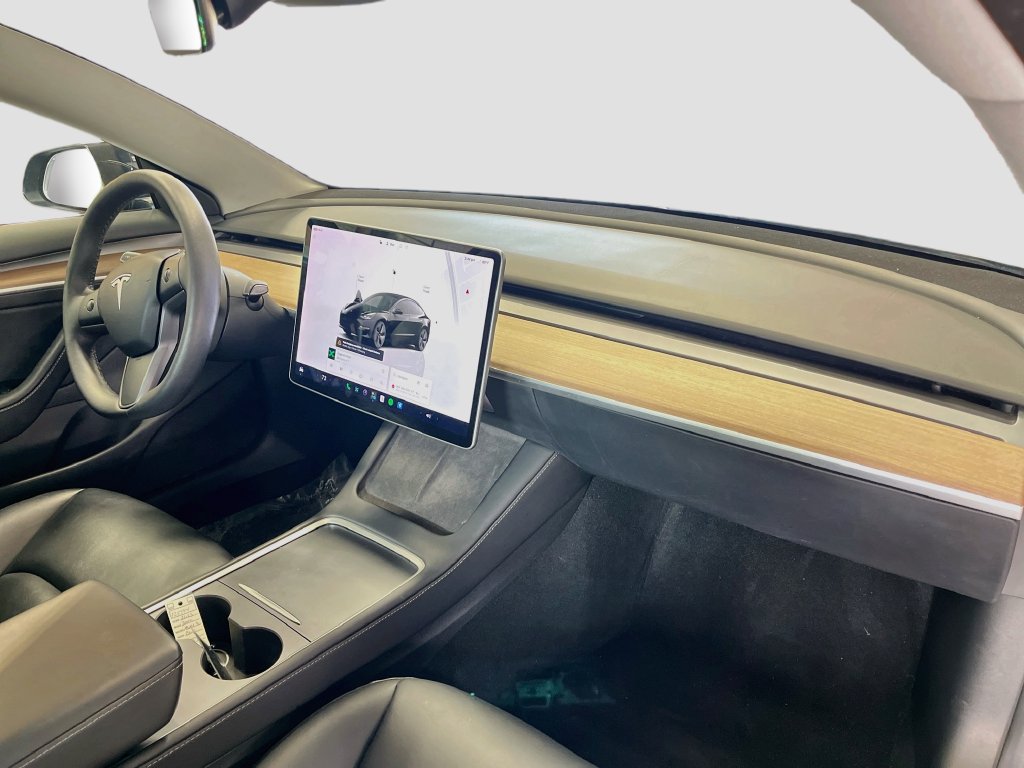 Used 2023 Tesla Model 3 Standard Range RWD image 29