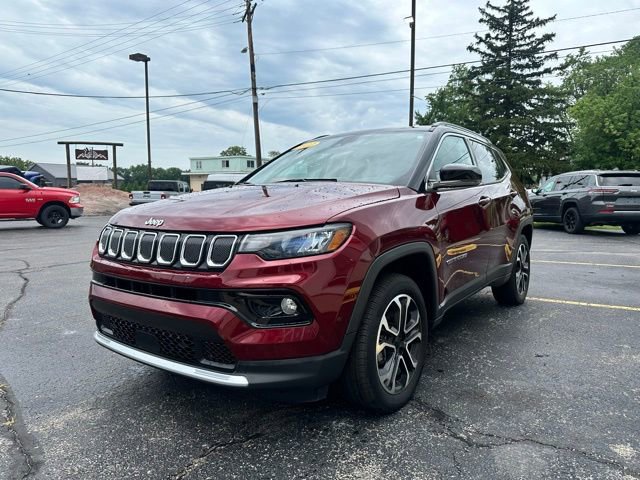 Used 2022 Jeep Compass Limited w/ Sun and Sound Group image 6