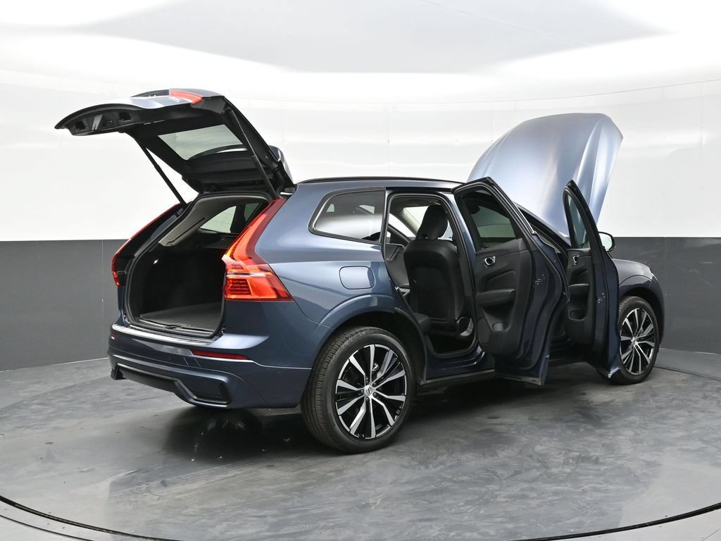 Used 2024 Volvo XC60 B5 Plus w/ Protection Package Premier AWD/4WD image 41