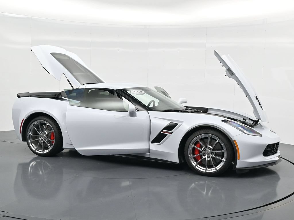 Used 2019 Chevrolet Corvette Grand Sport RWD image 22