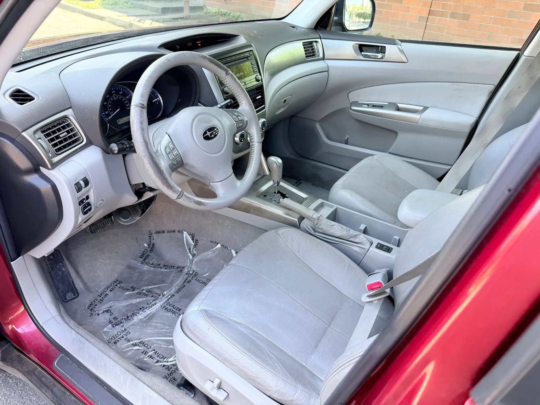 Used 2010 Subaru Forester 2.5X Limited AWD/4WD image 9