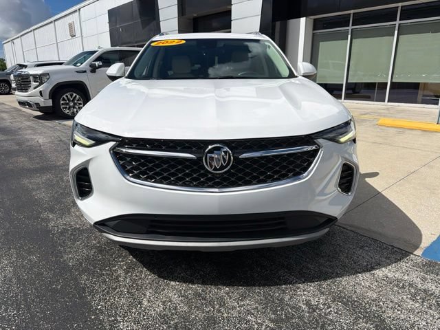 Used 2022 Buick Envision Avenir w/ Technology Package II FWD image 2