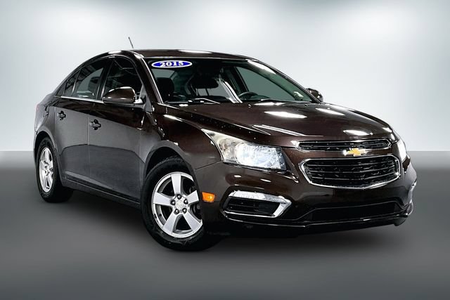 Used 2015 Chevrolet Cruze LT FWD image 1