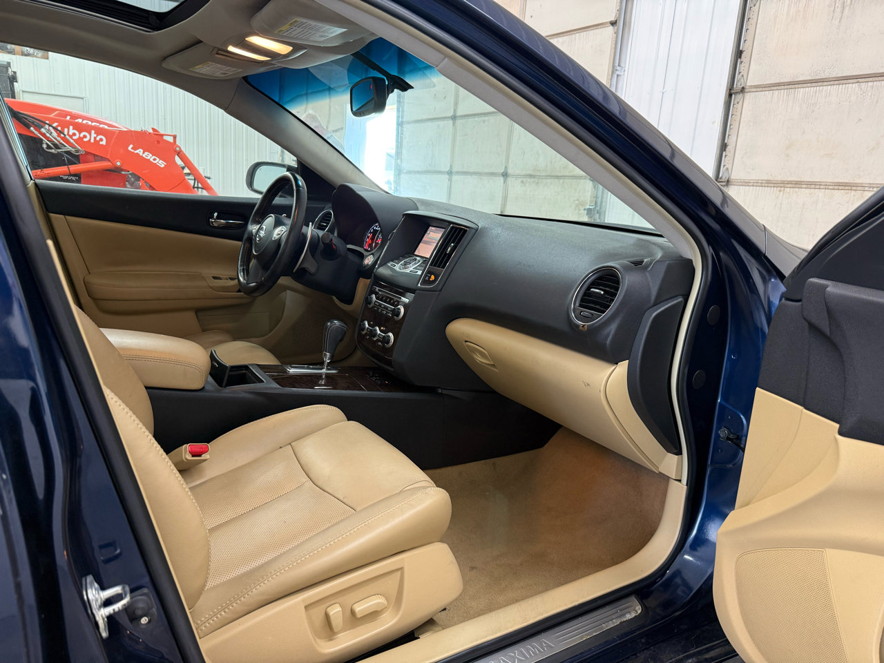 Used 2011 Nissan Maxima 3.5 SV w/ Premium Pkg image 54