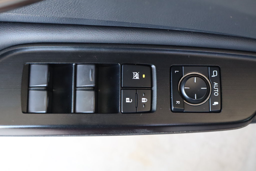 Used 2020 Lexus ES 350 w/ Premium Package FWD image 13