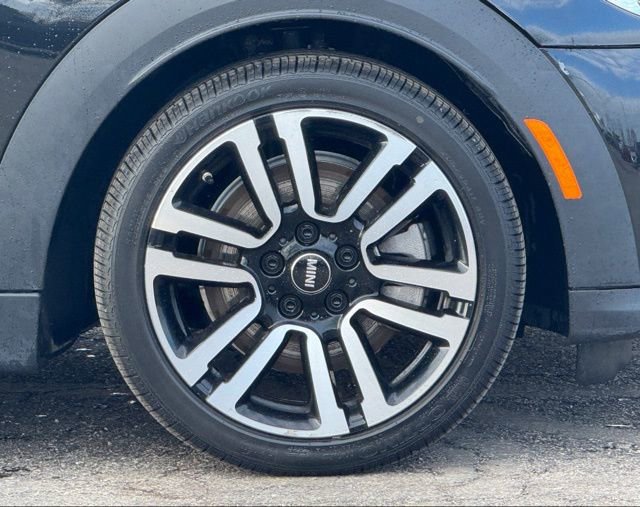 Used 2023 MINI Cooper S w/ Signature Upholstery Package image 11
