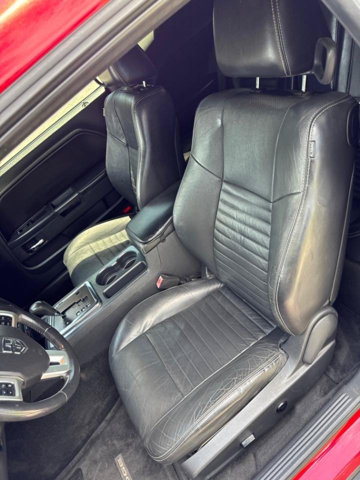 Used 2012 Dodge Challenger SXT Plus RWD image 18
