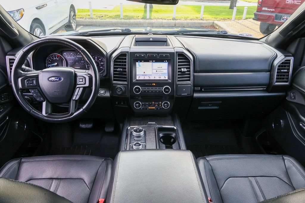 Used 2018 Ford Expedition Max Limited w/ Equipment Group 301A AWD/4WD image 7