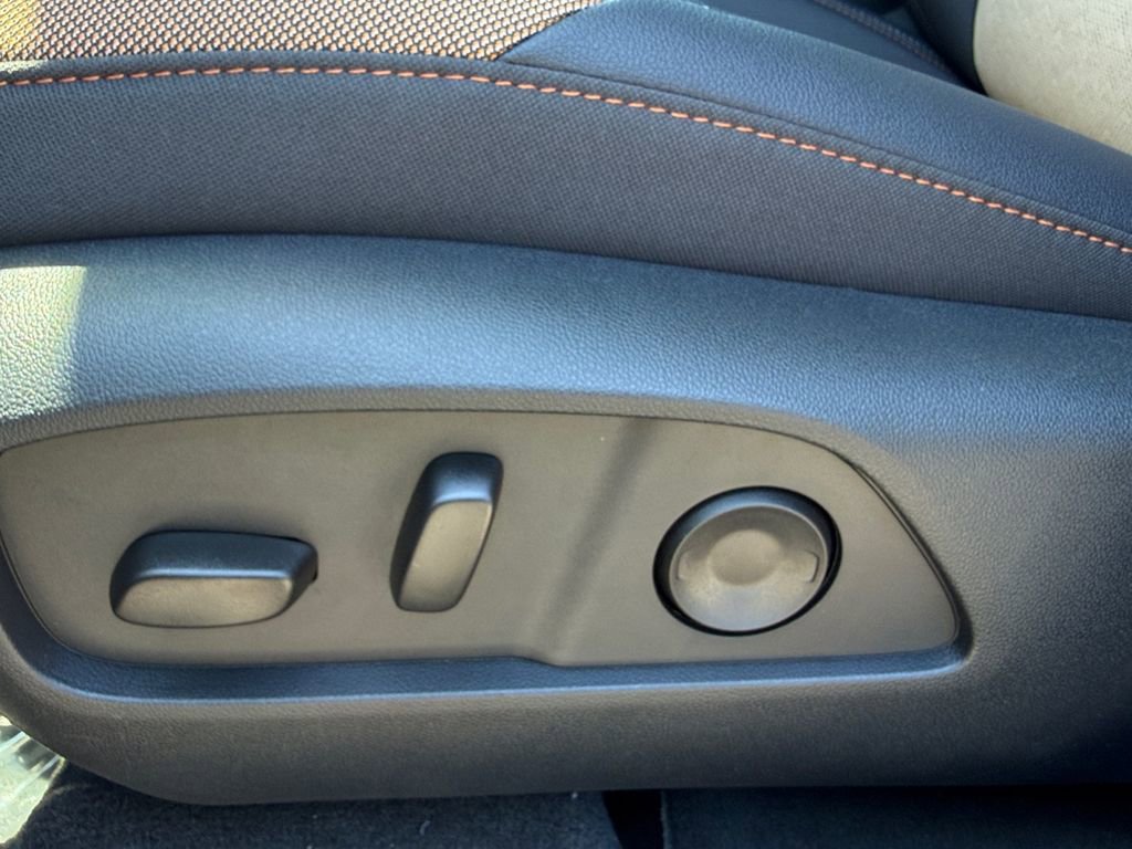 New 2026 Chevrolet Equinox ACTIV FWD image 10