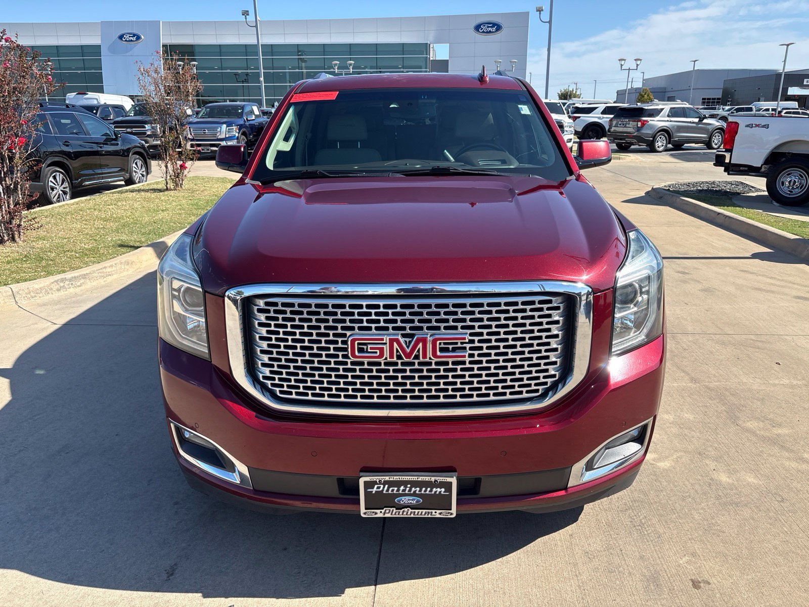 Used 2017 GMC Yukon Denali w/ Open Road Package RWD image 9