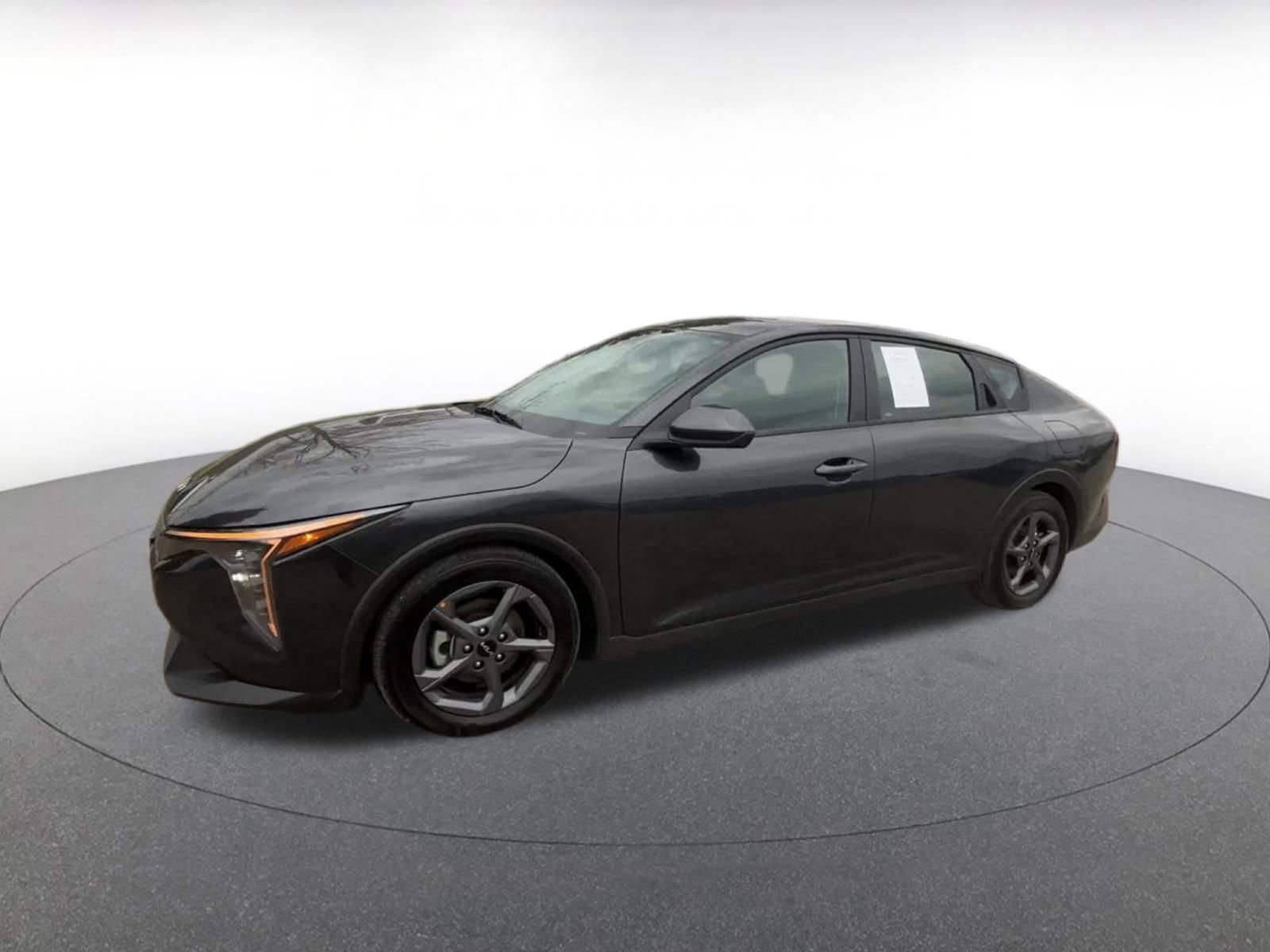 Used 2025 Kia K4 FWD image 8