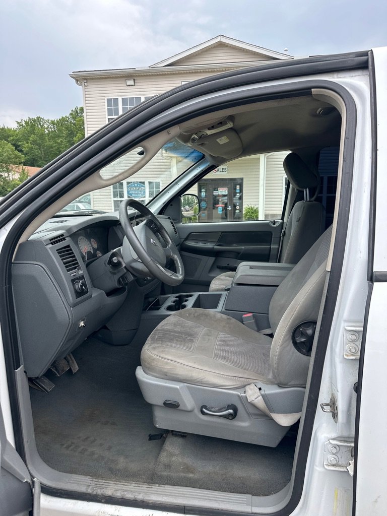 Used 2007 Dodge Ram 1500 Truck SLT image 9