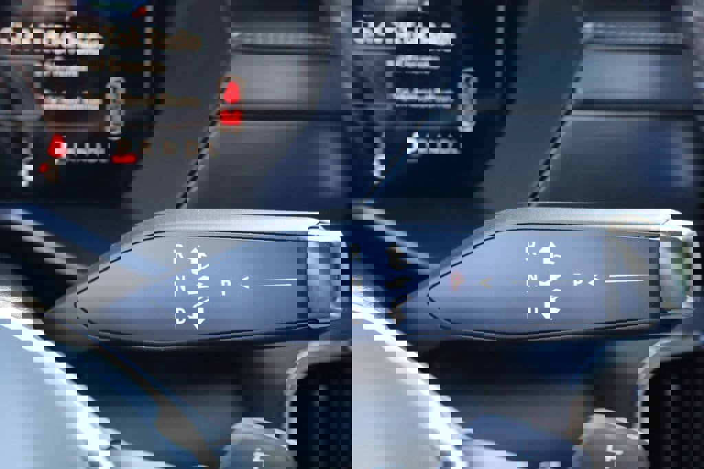 New 2025 GMC Acadia Elevation w/ Elevation Premium Package image 13