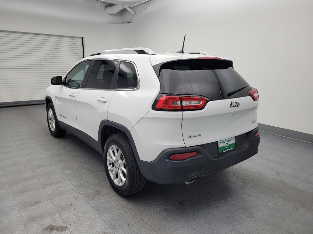 Used 2016 Jeep Cherokee Latitude w/ Comfort & Sound Group AWD/4WD image 5