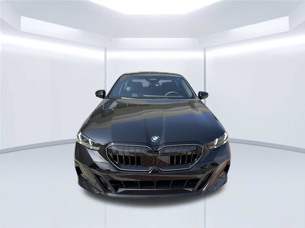New 2027 BMW 530i w/ M Sport Package RWD image 2