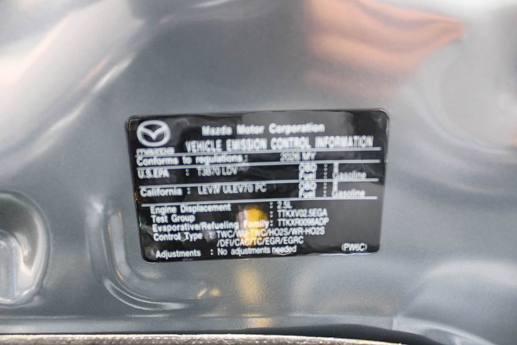 New 2026 MAZDA MAZDA3 Hatchback w/Premium Plus Pkg AWD/4WD image 13