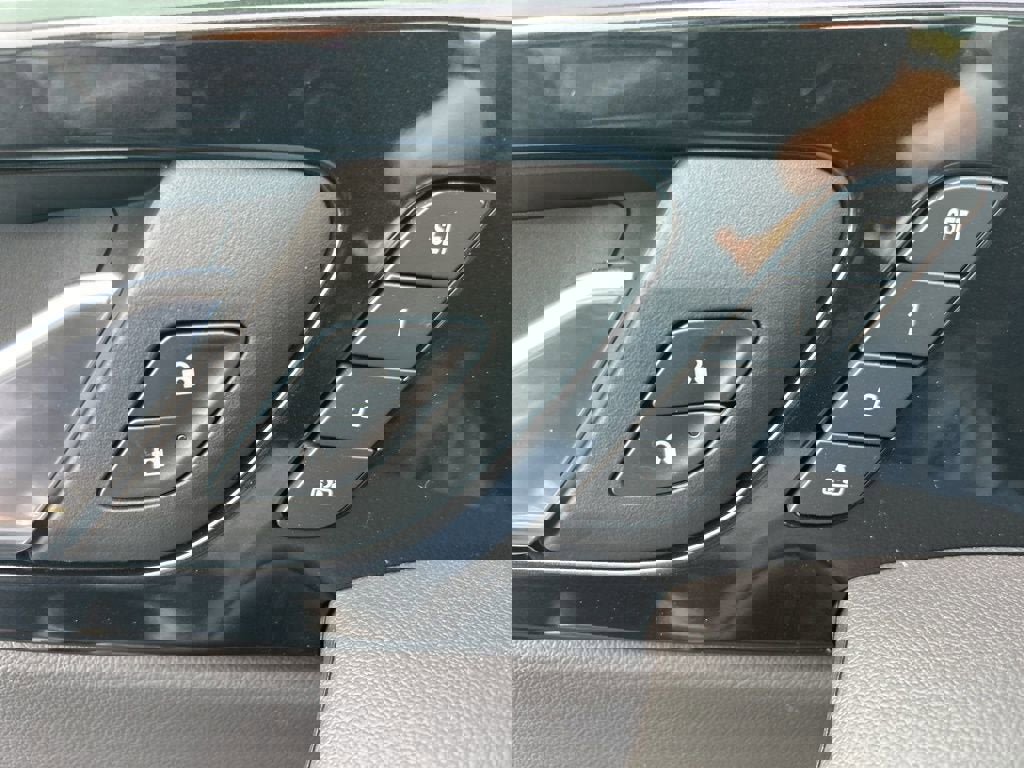 New 2025 Chevrolet Blazer RS w/ Driver Confidence II Package image 23