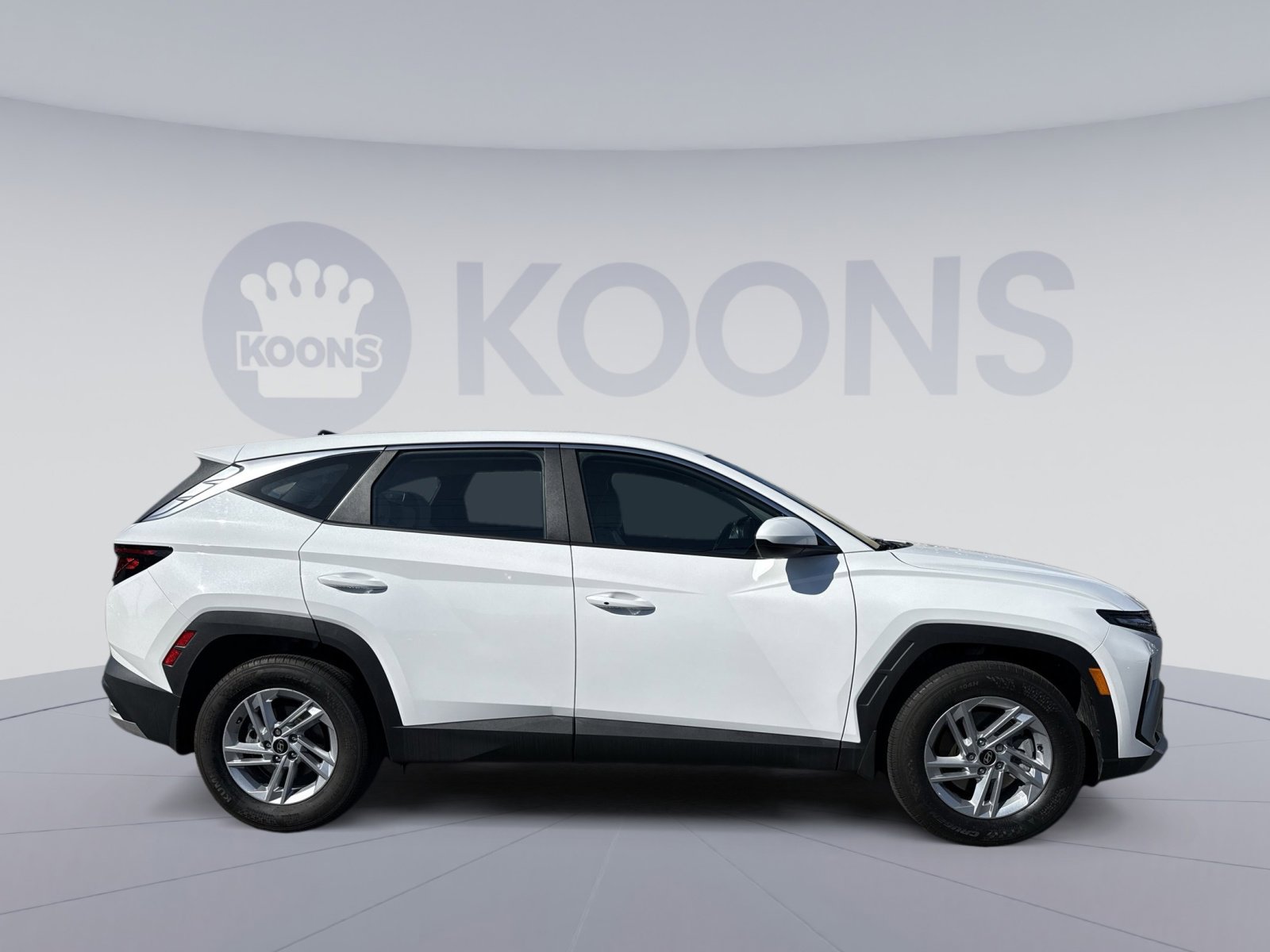 Certified 2025 Hyundai Tucson SE FWD image 8
