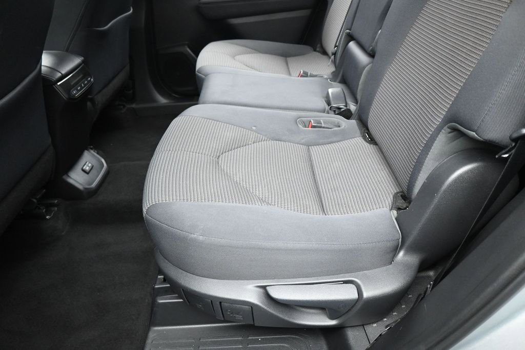 Used 2022 Toyota Highlander L AWD/4WD image 29