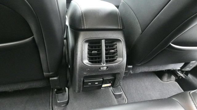 Used 2020 Jeep Cherokee Limited AWD/4WD image 25