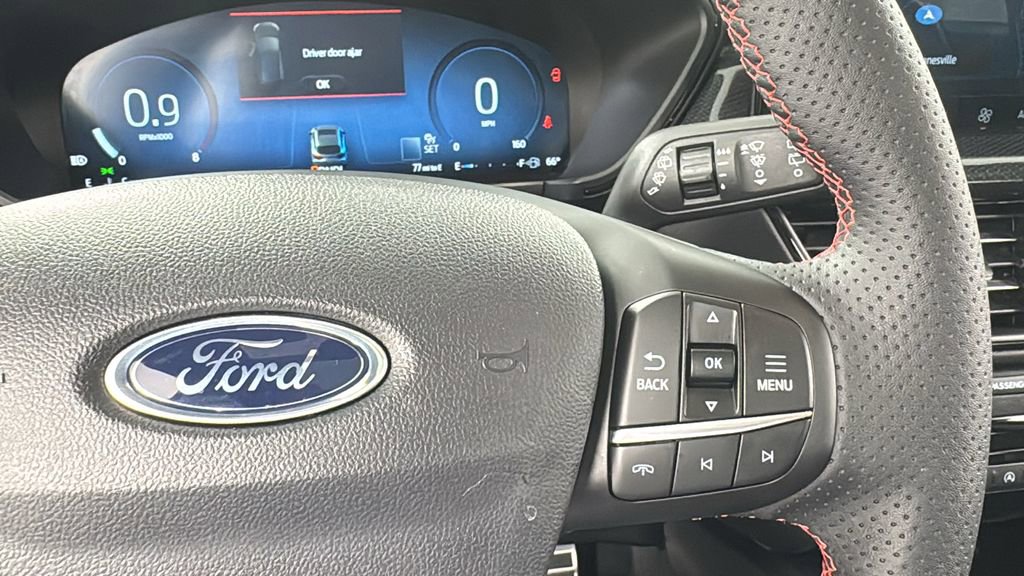 Used 2024 Ford Escape ST-Line Elite w/ Premium Technology Package image 23