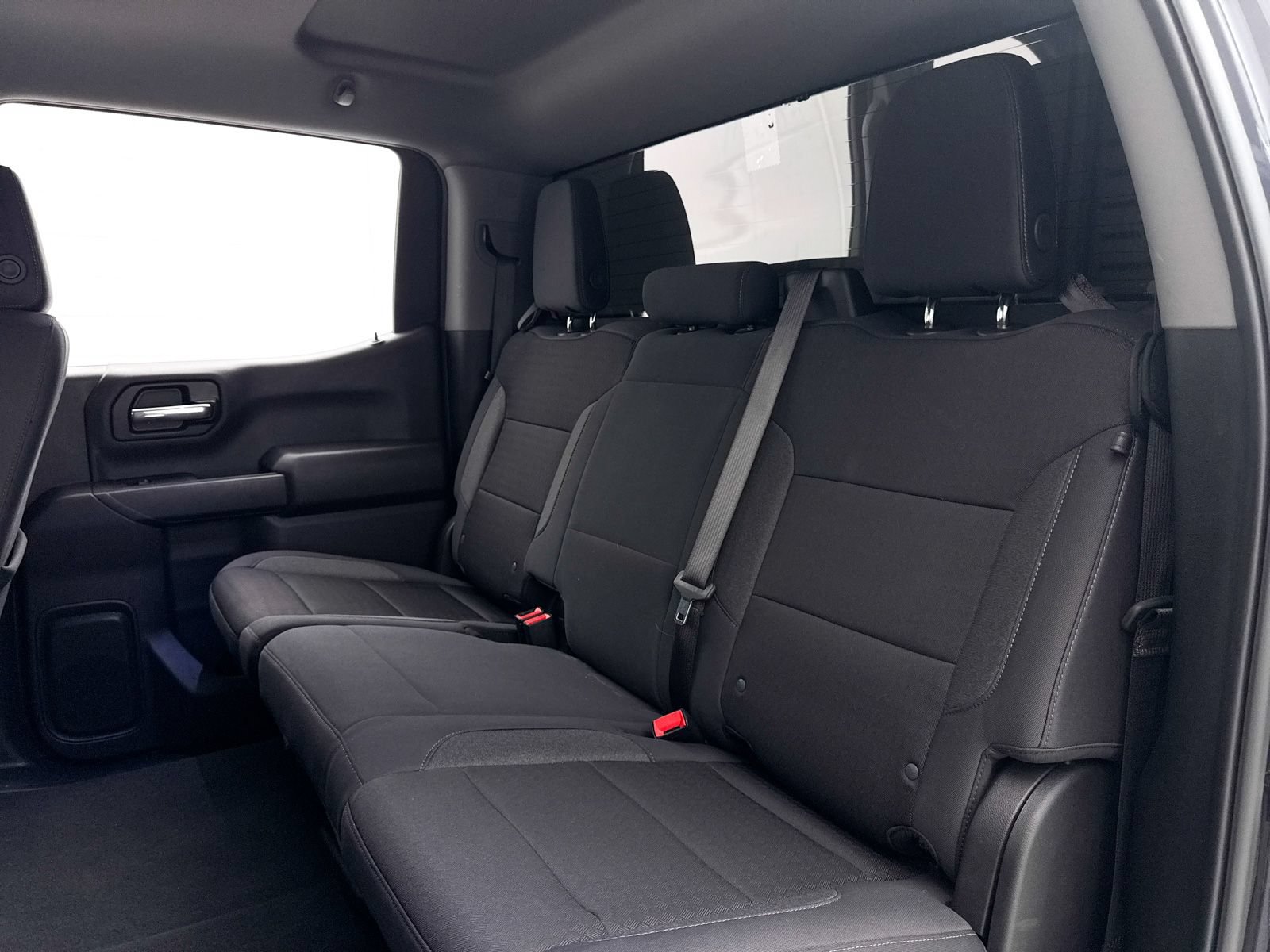 Used 2024 Chevrolet Silverado 1500 Custom Trail Boss w/ Turbomax Blackout Package AWD/4WD image 26