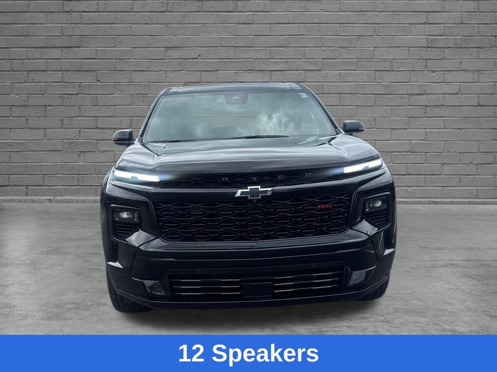 Used 2026 Chevrolet Traverse RS w/ LPO, Floor Liner Package AWD/4WD image 9
