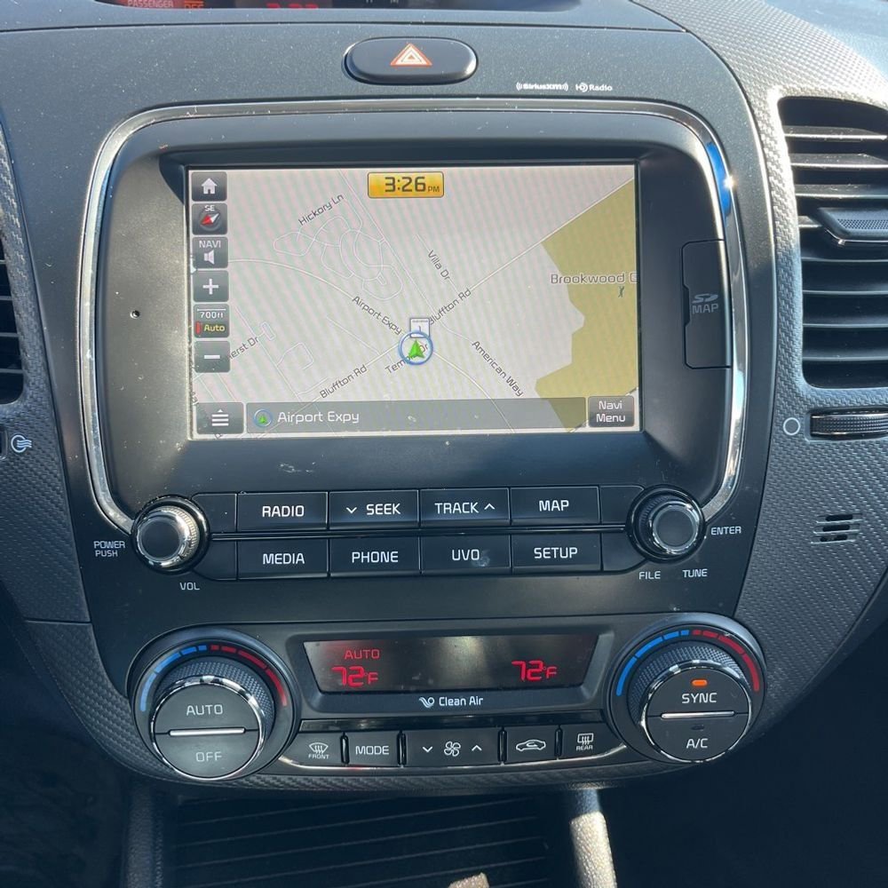 Used 2017 Kia Forte EX w/ EX Premium Plus Package image 9