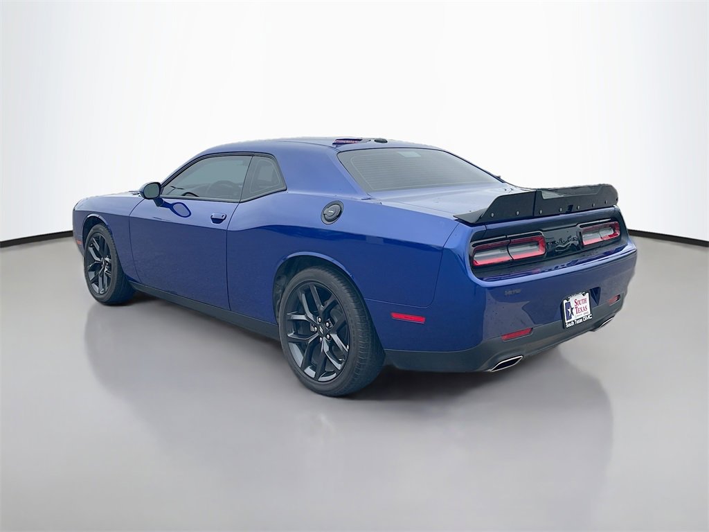 Used 2022 Dodge Challenger SXT w/ Blacktop Package image 5